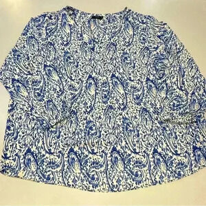 Tahari Woman Blue and White Blouse Size 2X